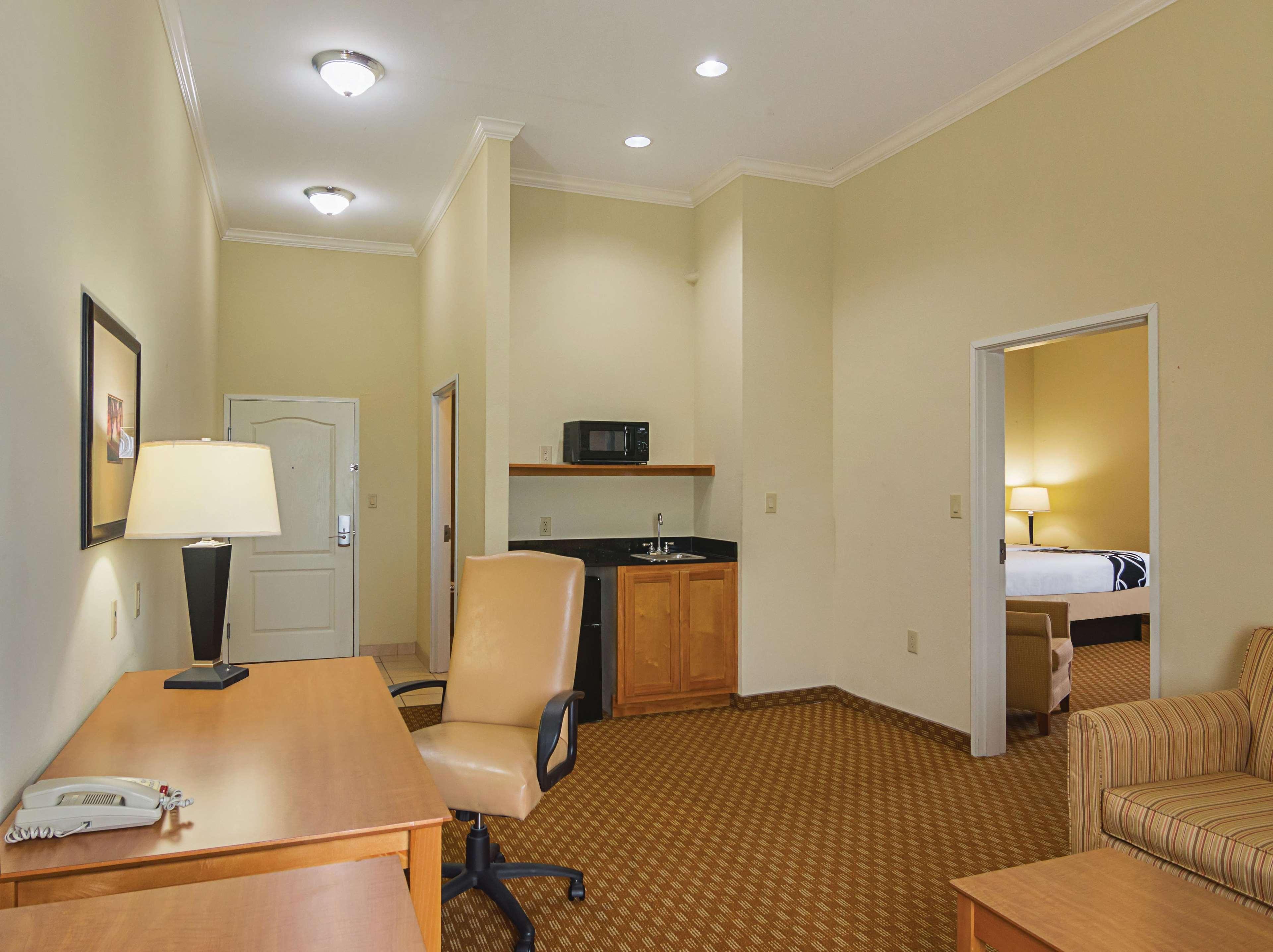 מלון La Quinta By Wyndham Bridgeport מראה חיצוני תמונה